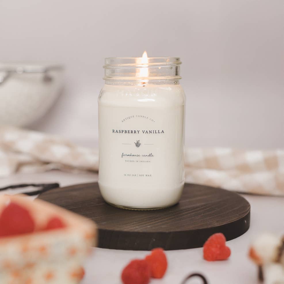 Raspberry Vanilla - Soy Wax Candle: 1 mason jar (16oz)