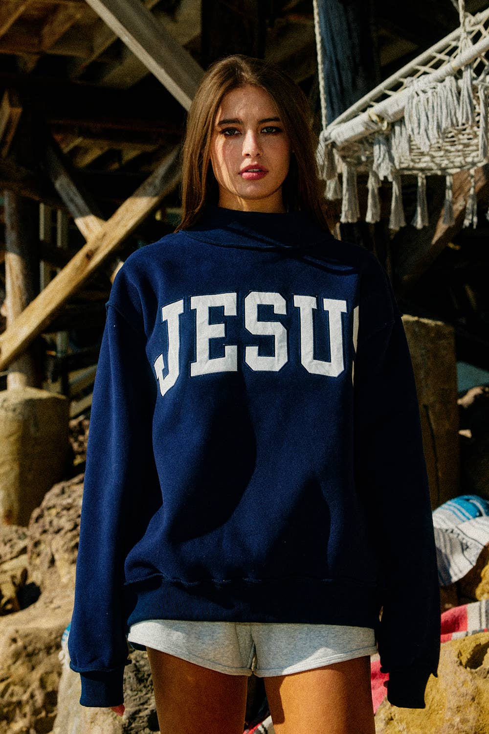 IT2594E-JESUS | 'JESUS' Embroidered Mock Neck Sweatshirt : SAGE / S/M-L/XL (3-3)